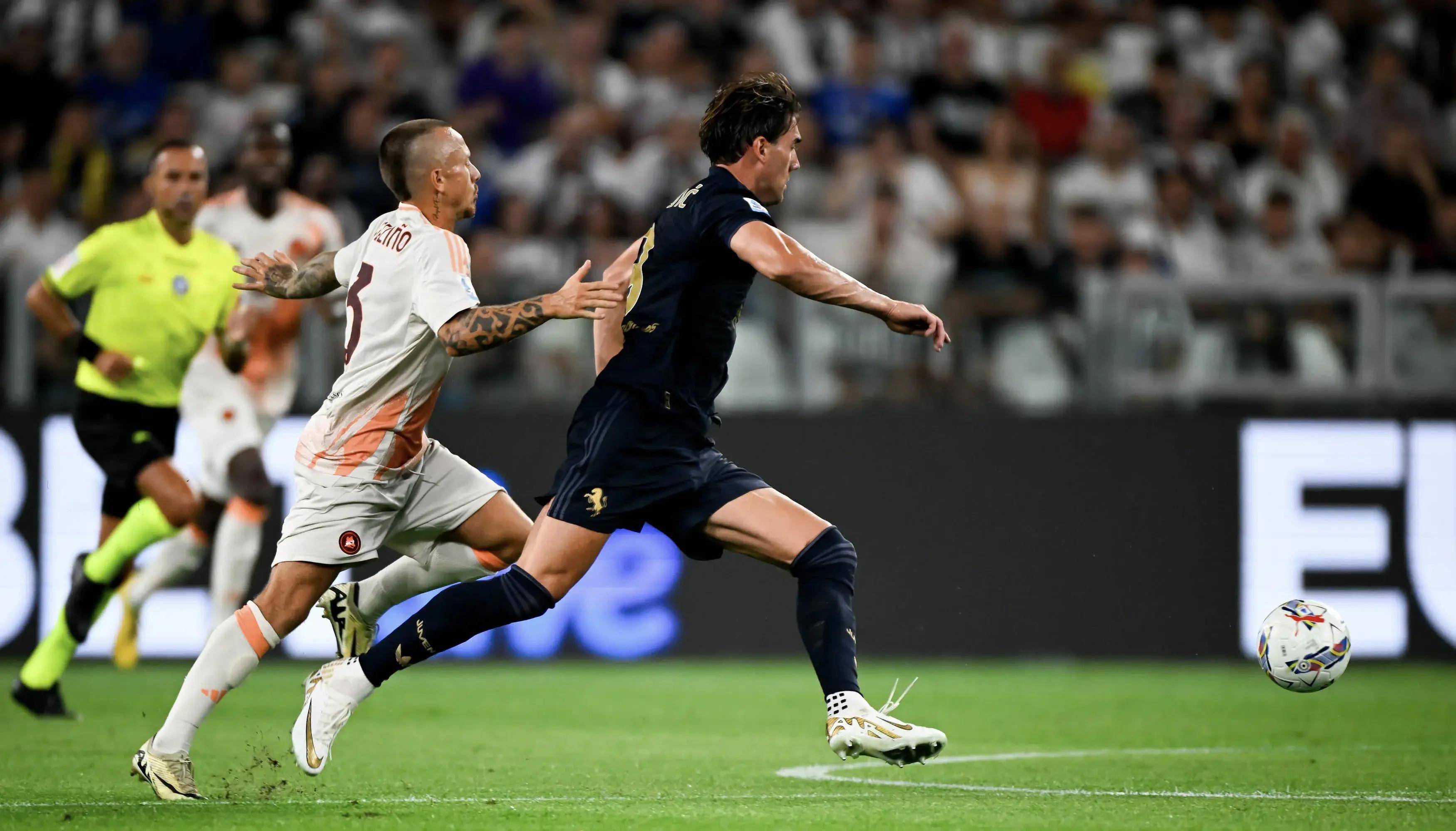 关于意甲排名:国际米兰暂居榜首,尤文图斯跌落第四的信息 关于意甲排名:国际米兰暂居榜首,尤文图斯跌落第四的信息