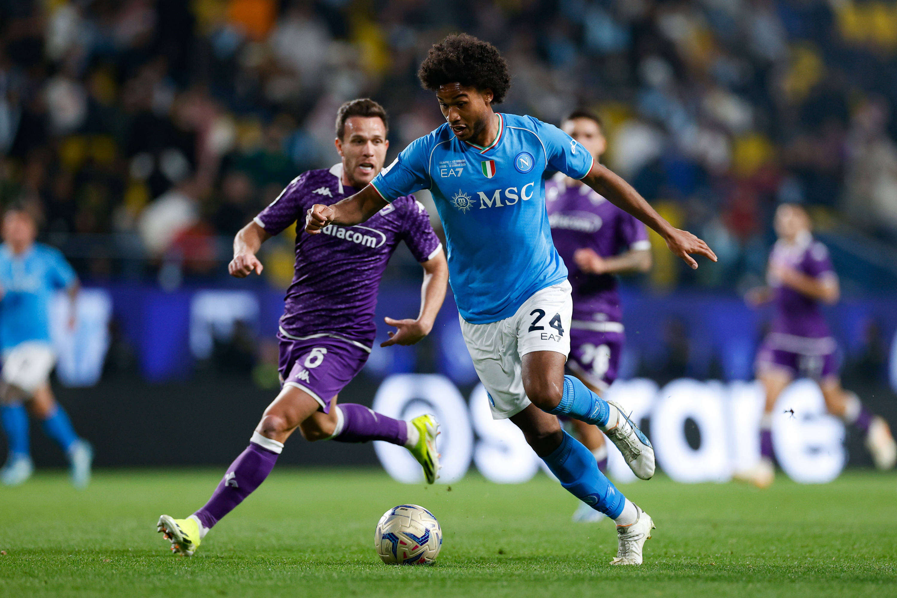 佛罗伦萨客场战平,希望重返联赛前列的简单介绍 佛罗伦萨客场战平,希望重返联赛前列的简单介绍