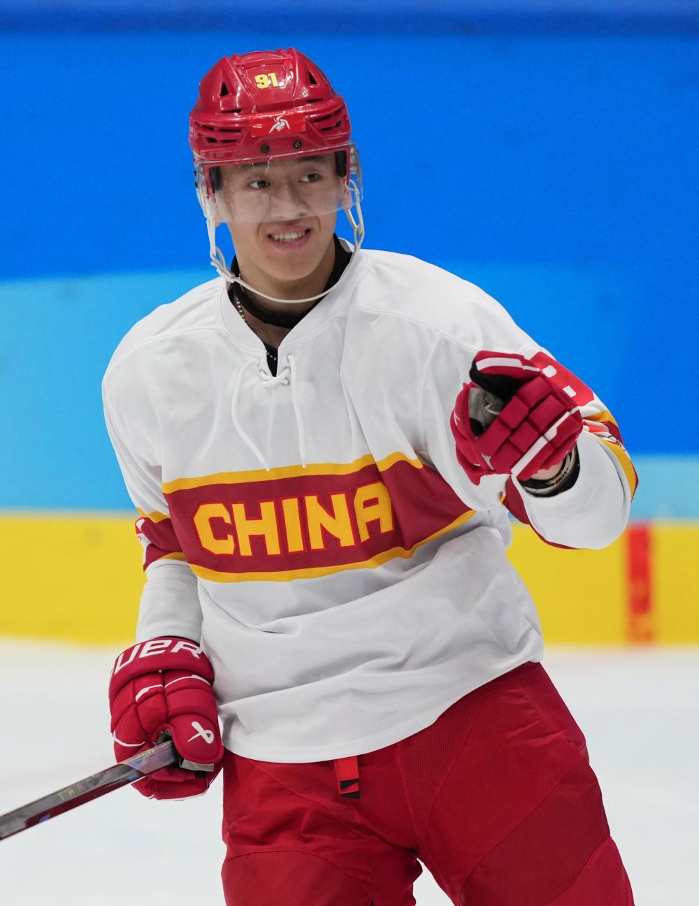 圣彼得堡冰球队取胜晋级,让俄罗斯足球迷鼓舞不已的简单介绍 圣彼得堡冰球队取胜晋级,让俄罗斯足球迷鼓舞不已的简单介绍