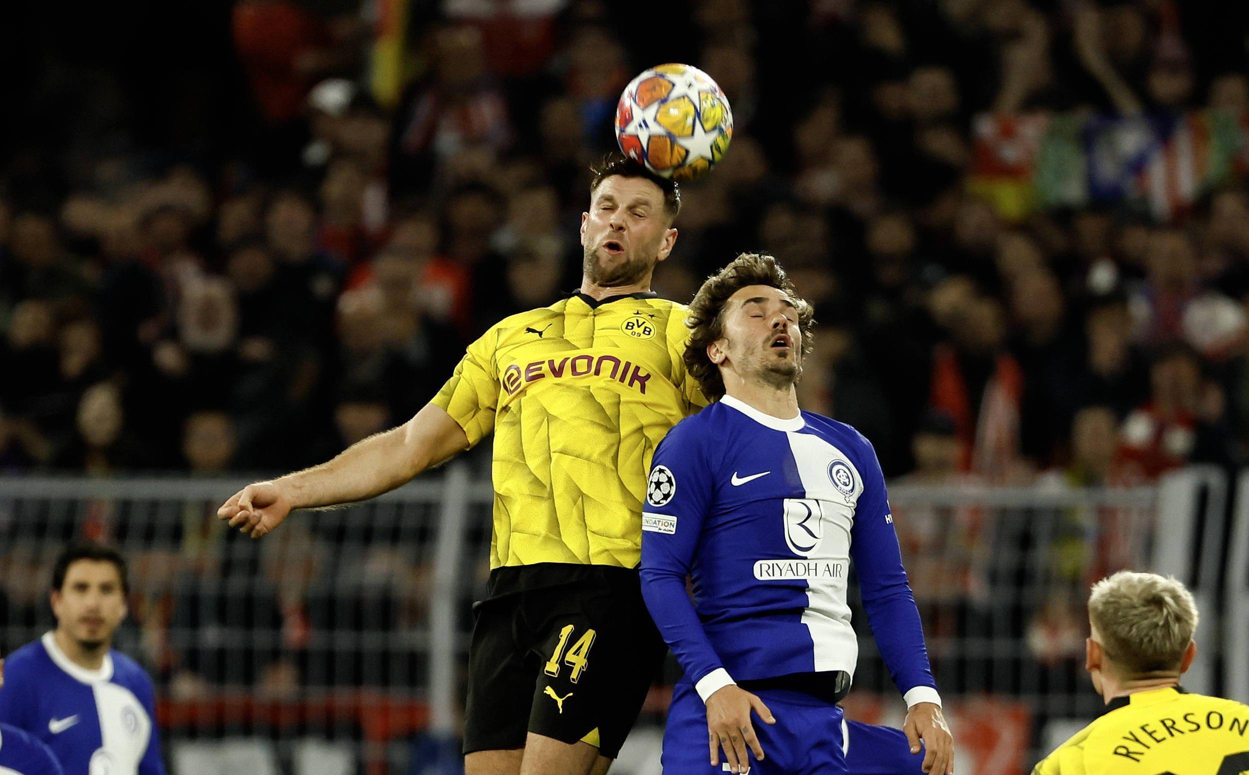 关于多特蒙德后卫重塑信心，防守实力大增的信息