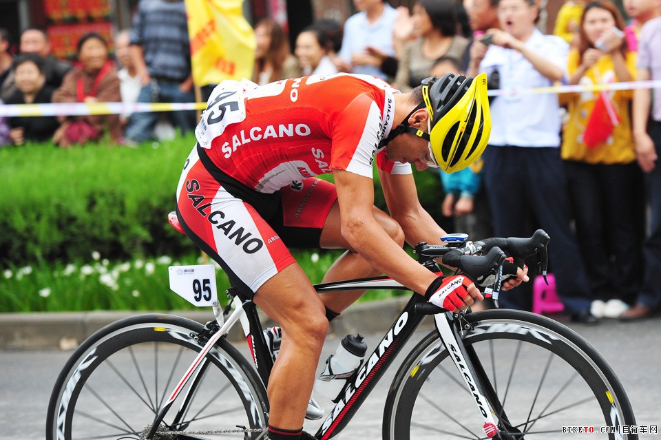 罗马尼亚队在跆拳道比赛中勇夺冠军