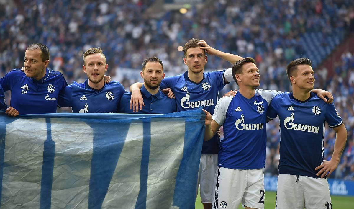 关于莱比锡红牛客场不敌沙尔克04,遭遇连败的信息 关于莱比锡红牛客场不敌沙尔克04,遭遇连败的信息