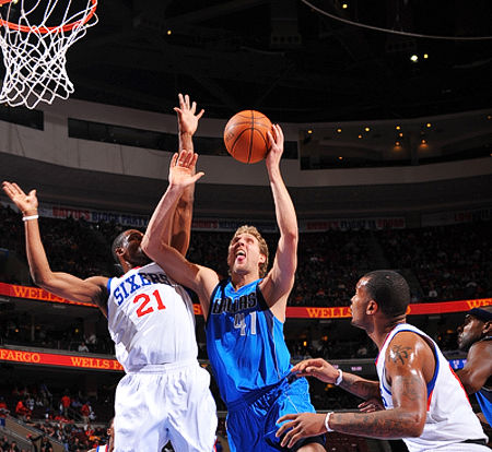 小牛新援崭露头角，助球队取得胜利