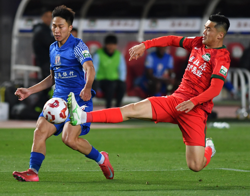 关于中超球队换帅策略，冲刺季后赛路的信息