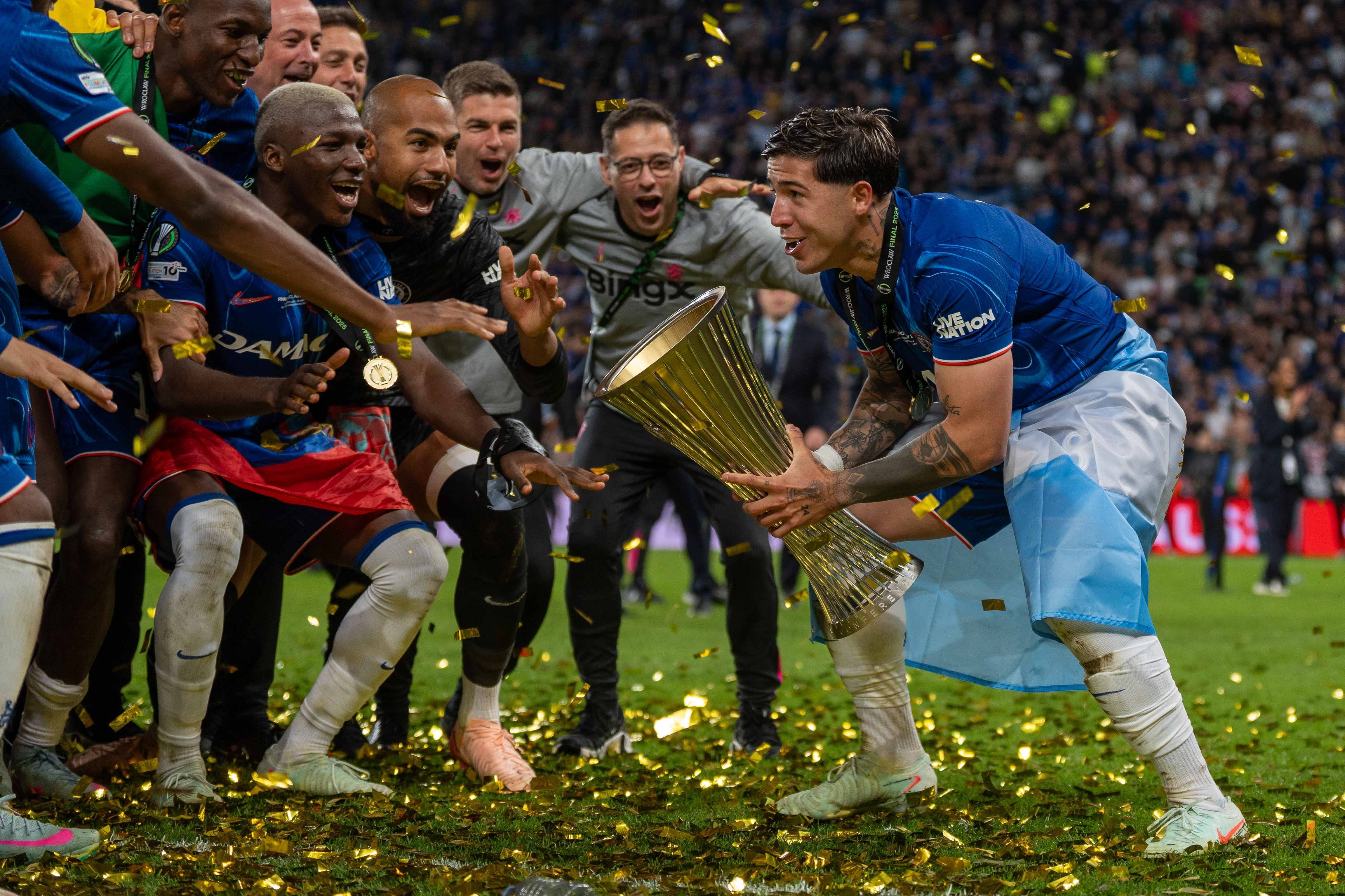 切尔西小胜晋级，欧冠之旅继续