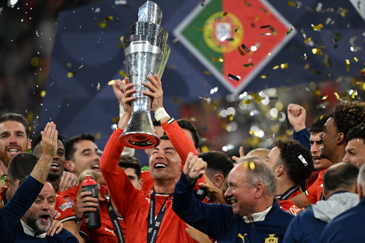 瑞典国家队在欧预赛中战绩出色，备受瞩目