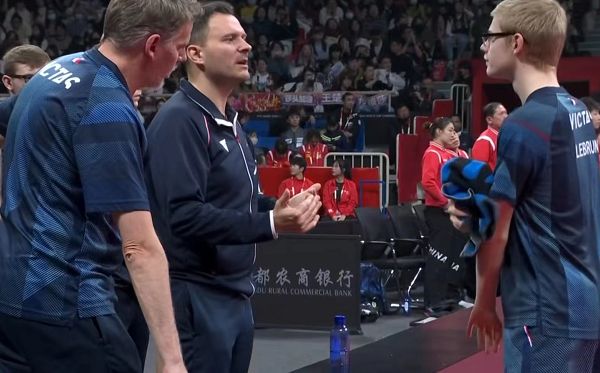 瑞典队碾压法国队,王皓惊艳四座的简单介绍 瑞典队碾压法国队,王皓惊艳四座的简单介绍