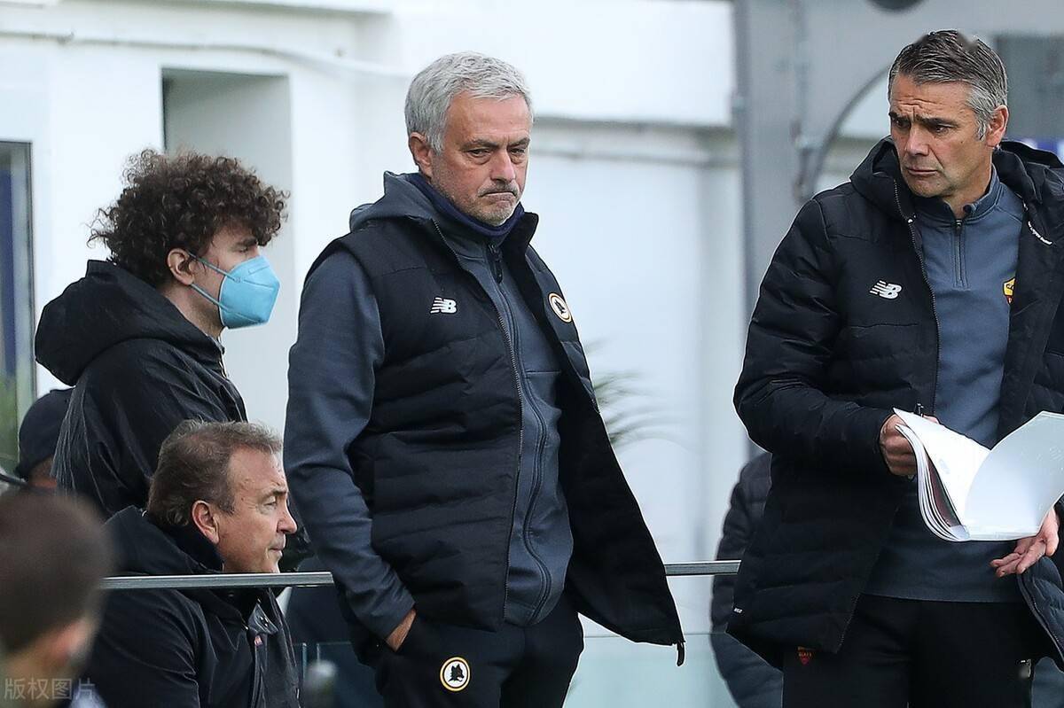 AC米兰鏖战乌克兰，萨内统治全场的简单介绍