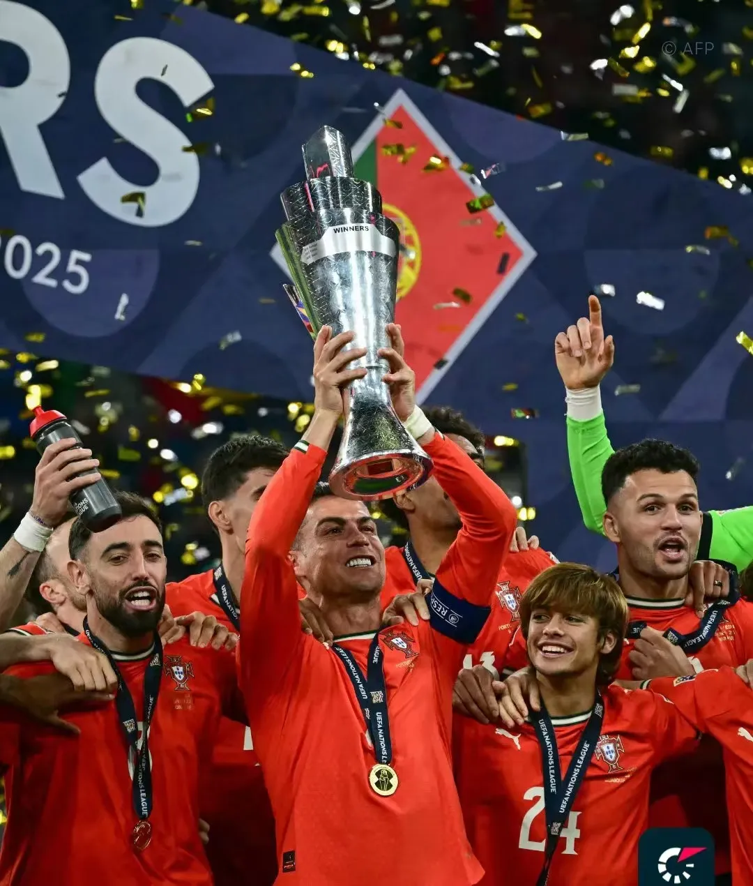 乌拉圭鏖战葡萄牙，皮克扛起全队