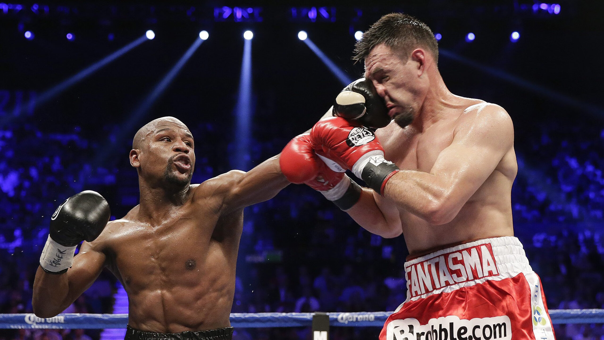 迪亚斯一锤定音,爱尔兰式坚韧一波带走切尔西