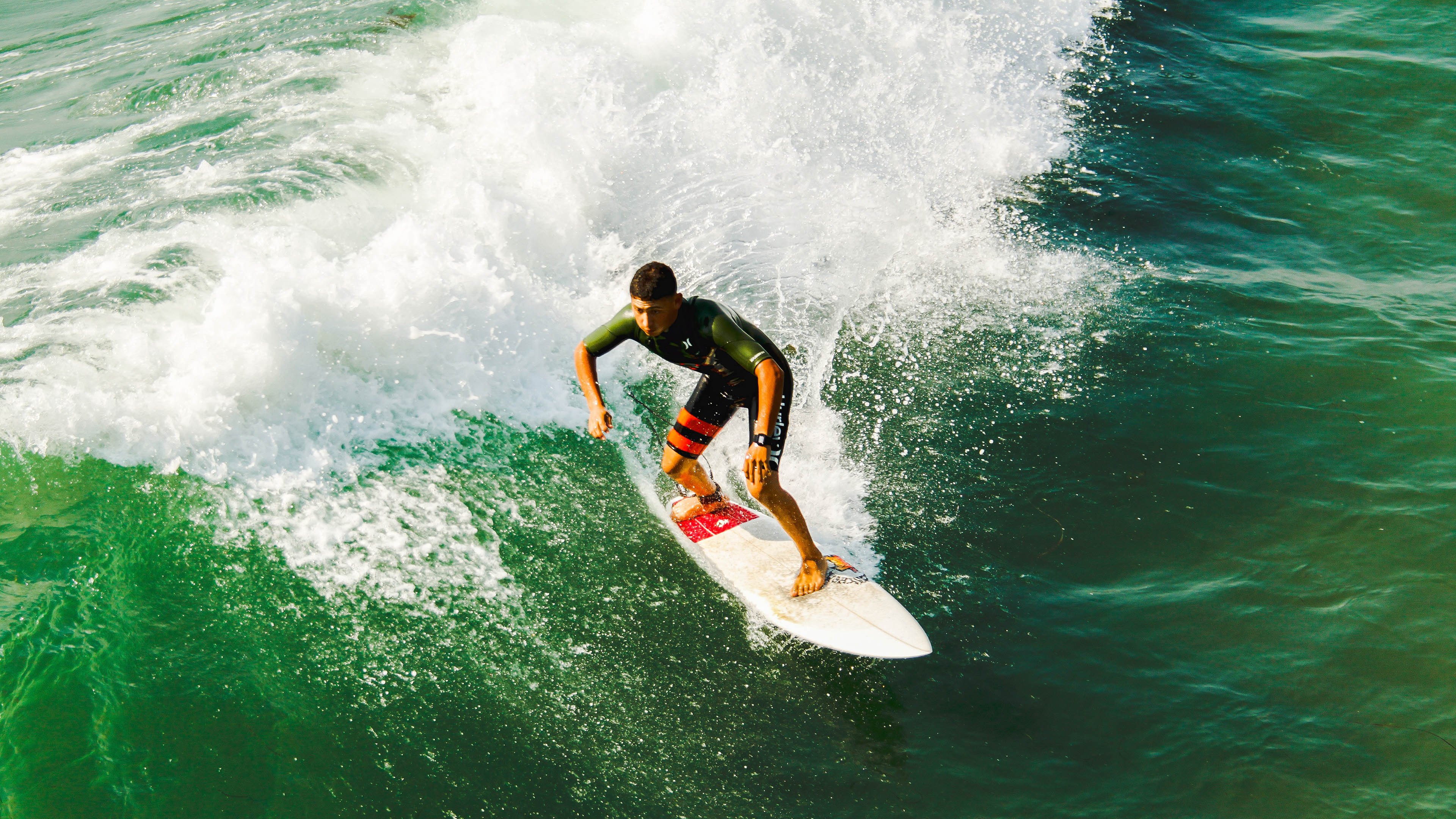 冰火交锋，辽宁队绝境逆袭，德罗赞独舞定乾坤